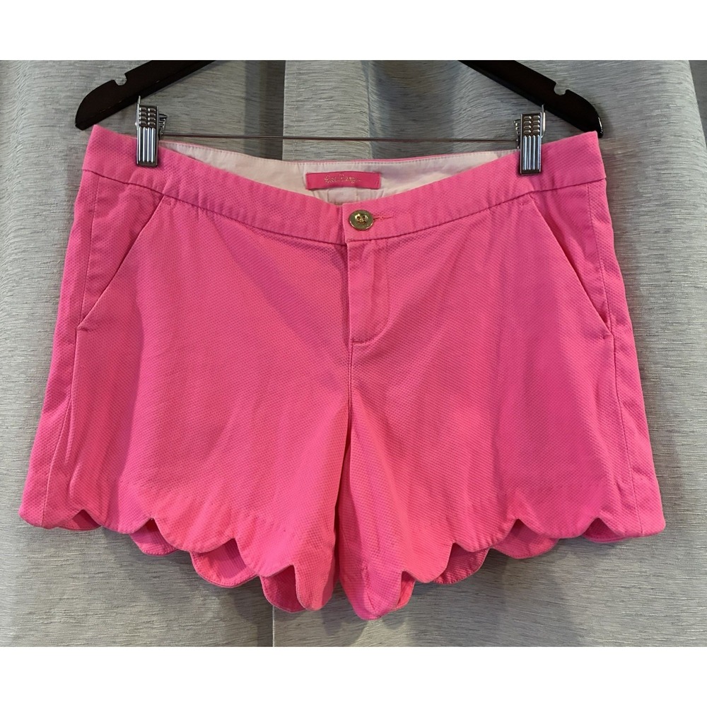 Lilly Pulitzer Buttercup Stretch Scalloped Hem Shorts Womens Size 8 Barbie Pink